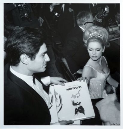 Brigitte Bardot et Sami Frey Paris 1960
Tirage...