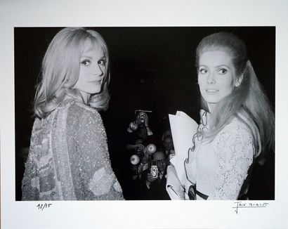 Catherine Deneuve and Françoise d’Orléac
Silver...