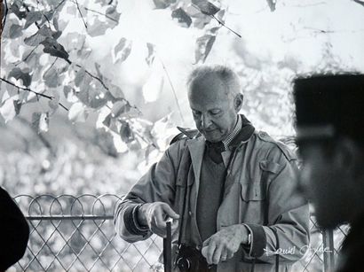 Henri Cartier-Bresson in Colombey-les-Deux-Églises,...