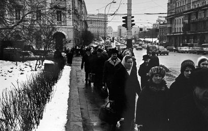 URSS 1976 dans les rues de Moscou
Tirage...