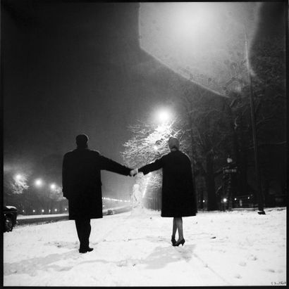 Paris, Avenue des Champs-Élysées, 1960
Print...