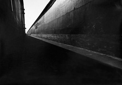 Beijing, Forbidden City, 1981
Vintage silver...