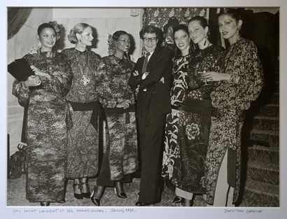 Yves Saint Laurent Paris 1972
Baryta photo...
