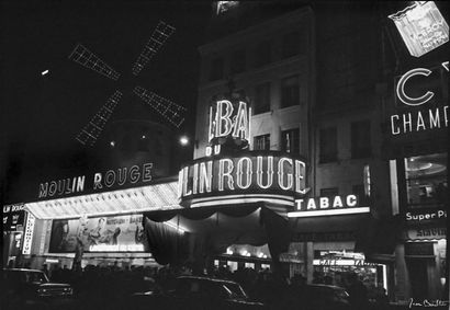The Moulin Rouge, Paris, 1962
Print on Baryta...