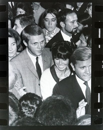 Steve McQueen and Snow Adams, Paris, 1964
Vintage...