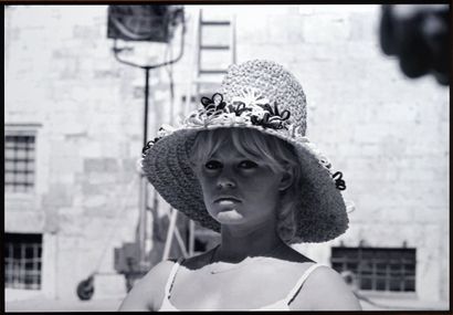 Brigitte Bardot chapeau Barthet
Tirage sur...