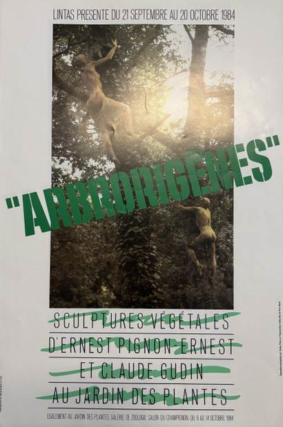 Ensemble d'environ dix affiches ou reproductions...