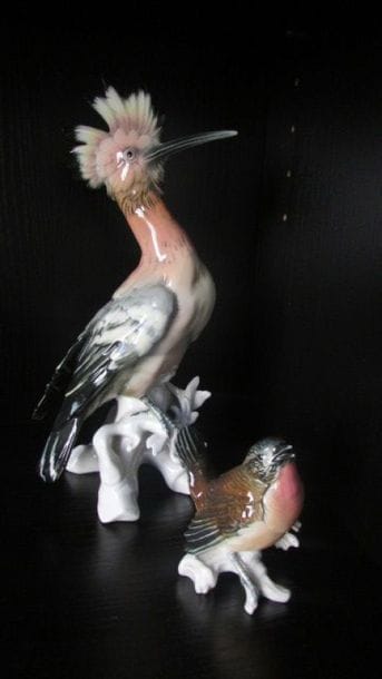 Karl ENS
Deux oiseaux en porcelaine polychrome,...
