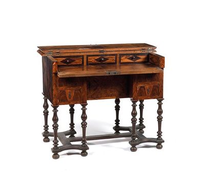 Bureau de changeur en placage de ronce de...