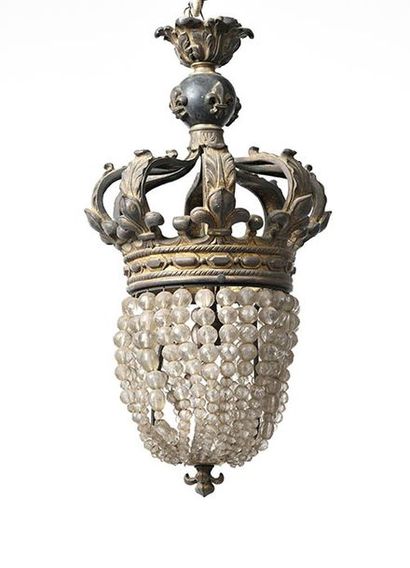 Petit lustre en bronze en forme de couronne...