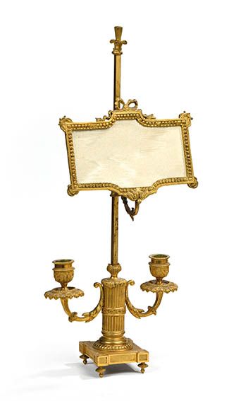 Petit bougeoir bouillotte en bronze ciselé...