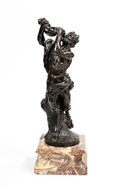 Sculpture en bronze à patine brune: Faune...