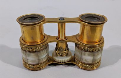 Paire de jumelles de théâtre en bronze et...