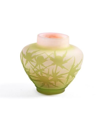 Emile GALLE (1846-1904) - Vase en verre multicolore...