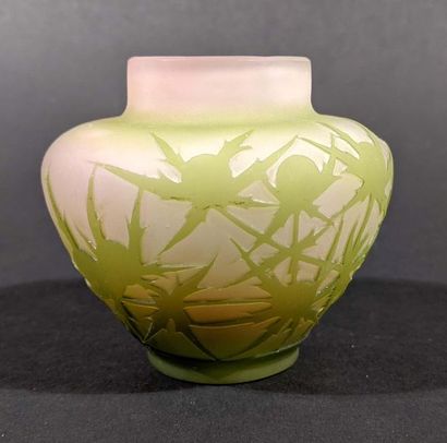 Emile GALLE (1846-1904) - Vase en verre multicolore...