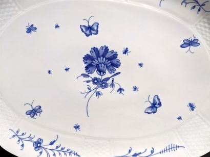 CHANTILLY - Manufacture Royale de Chantilly...