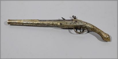 Long pistolet à silex ottoman. 

Canon rond...