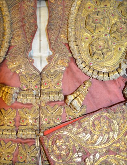 [TAUROMACHIE]

Habit de lumières de torero...