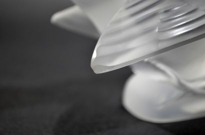 LALIQUE France

Sparrow in partially frosted...