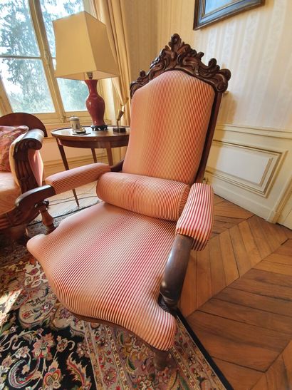 BIEDERMEIER

Mahogany and mahogany veneer...