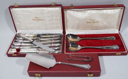 SAINT MEDARD

Silver-plated metal set with...