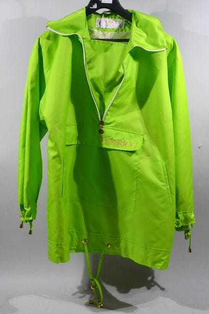 NINA RICCI

Women's apple green anorak jacket...
