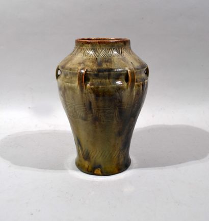 Charles GREBER (1899-1933)

Enamelled stoneware...