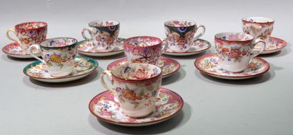 SARREGUEMINES

Suite of eight coffee cups...