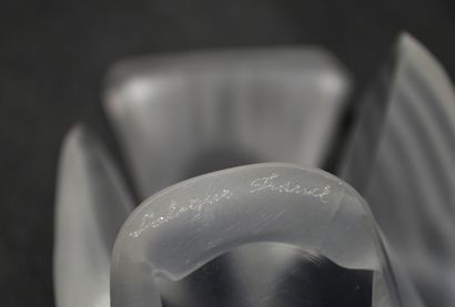 LALIQUE France

Sparrow in partially frosted...