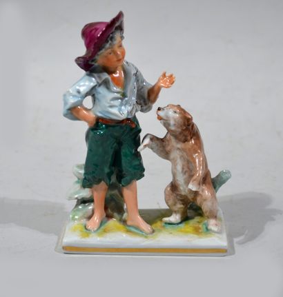 CAPODIMONTE

Enameled porcelain subject representing...