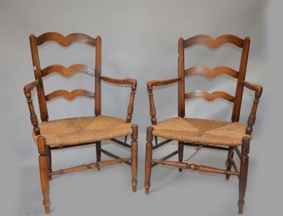 Pair of straw armchairs 

Rustic work of...