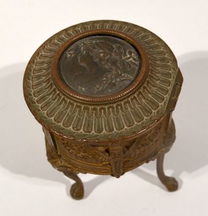 Jewelry box in composition with golden patina...