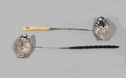 PUNCH WASHER in solid silver, Minerva hallmark,...
