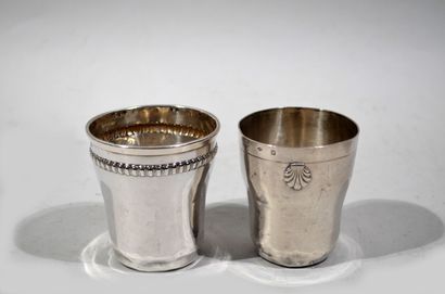 Meeting of two tulip-shaped TIMBALS in solid...