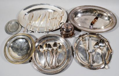 Lot of silver plated metal including serving...