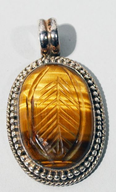 PENDENTIF en argent 925/1000e serie d'une...
