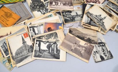 Ensemble de cartes postales semi-anciennes...