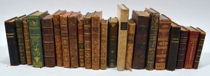 Lot de livres comprenant : 

- BALZAC (Jean-Louis...