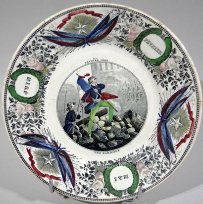 CREIL et MONTEREAU

DIX ASSIETTES en céramique...