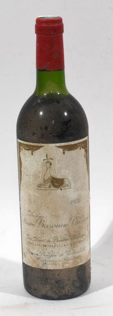 1 bouteille de CHATEAU MOUTON BARONNE PHILIPPE...