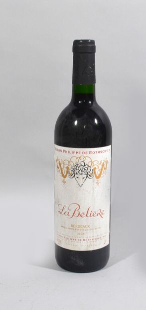 Lot comprenant : 

- 3 bouteilles de ABBAYE...