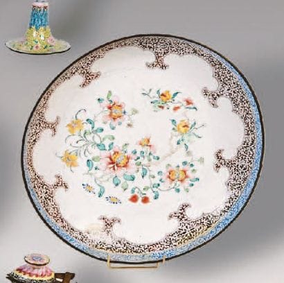 ENSEMBLE D'ÉMAUX peints anciens de CANTON...