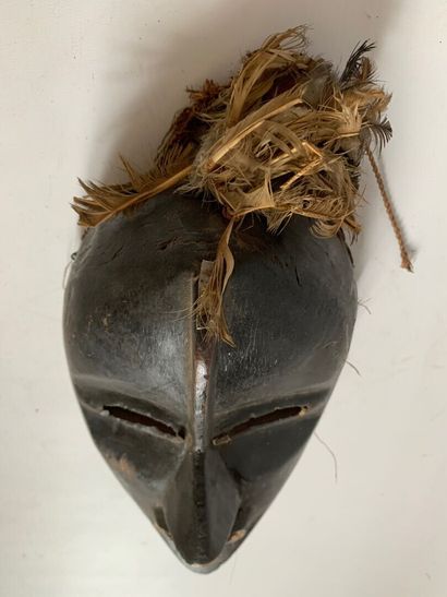 DAN, Côte d'Ivoire.

MASQUE en bois patiné...