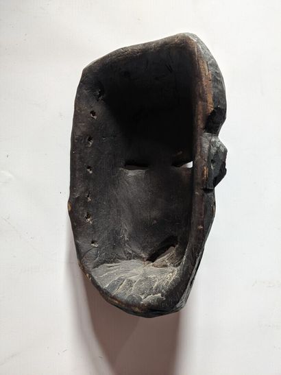 PENDE, Côté d'Ivoire.

MASQUE DE MALADE en...