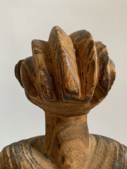 BAMILEKE, Cameroun.

MATERNITE ASSISE en...