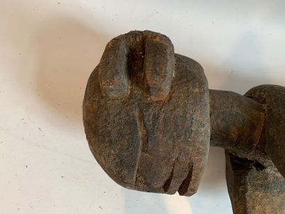 DOGON, Mali

SIEGE DE HOGON en forme d'animal...