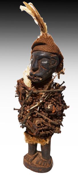 SONGYE, Congo

Fétiche Nkishi en bois patiné...