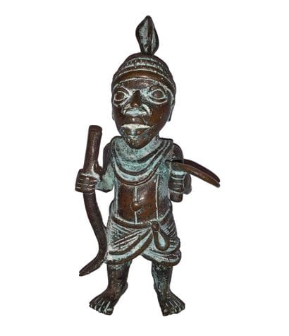 Style BINI, BENIN.

STATUETTE en bronze représentant...