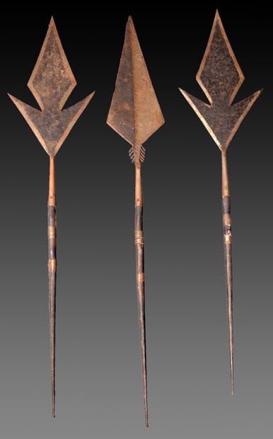 M'BELI, Congo

Réunion de trois pointes de...