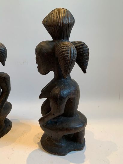 AFRIQUE, probablement Gabon

COUPLE DE STATUETTES...